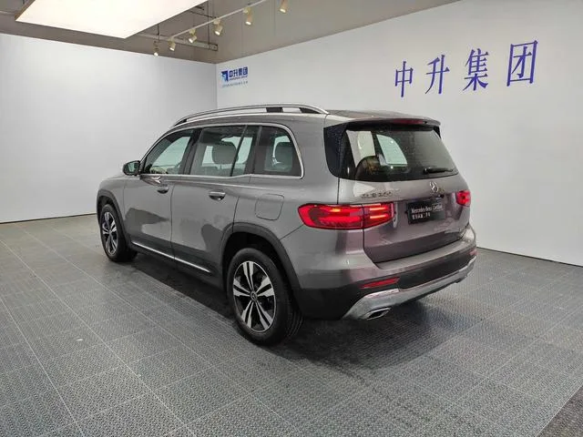 Mercedes-Benz GLB 2024 GLB 200 Fashionable exterior photo 4 Mercedes-Benz GLB 2024 GLB 200 Fashionable exterior photo 4