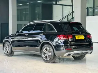 Mercedes-Benz GLC 2022 GLC 260 L 4MATIC Dynamic exterior photo 3 Mercedes-Benz GLC 2022 GLC 260 L 4MATIC Dynamic exterior photo 3