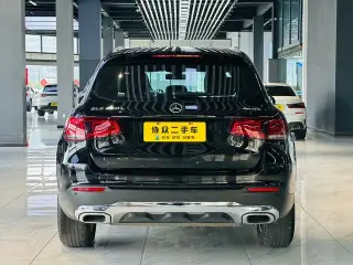 Mercedes-Benz GLC 2022 GLC 260 L 4MATIC Dynamic exterior photo 4 Mercedes-Benz GLC 2022 GLC 260 L 4MATIC Dynamic exterior photo 4