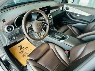 Mercedes-Benz GLC 2022 GLC 260 L 4MATIC Dynamic interior photo 13 Mercedes-Benz GLC 2022 GLC 260 L 4MATIC Dynamic interior photo 13