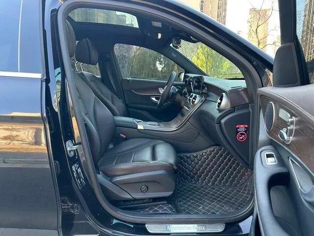 Mercedes-Benz GLC 2022 Reforma GLC 300 L 4MATIC Edición tibetana dinámica exterior foto 7