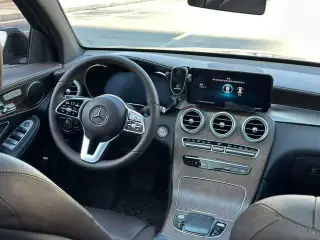 Mercedes-Benz GLC 2022 Reforma GLC 300 L 4MATIC Edición tibetana dinámica interior foto 14