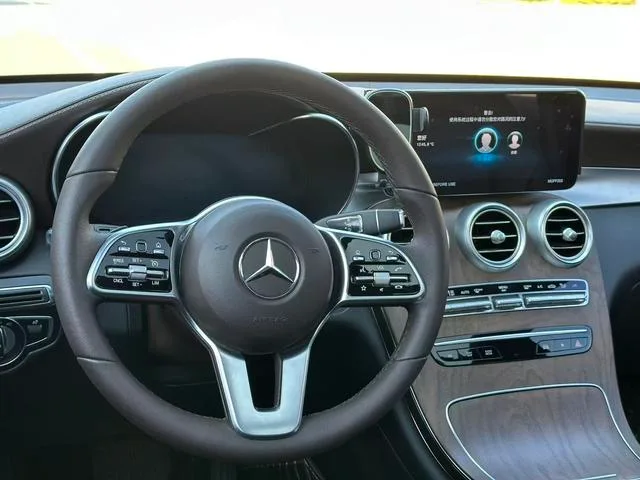 Mercedes-Benz GLC 2022 Reforma GLC 300 L 4MATIC Edición tibetana dinámica interior foto 15