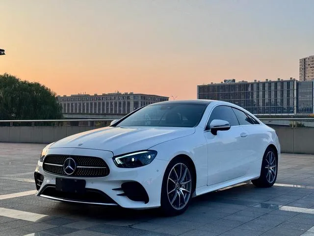 Mercedes-Benz E-Class (Imported) 2021 Restyling E 300 Coupe exterior photo 1 Mercedes-Benz E-Class (Imported) 2021 Restyling E 300 Coupe exterior photo 1