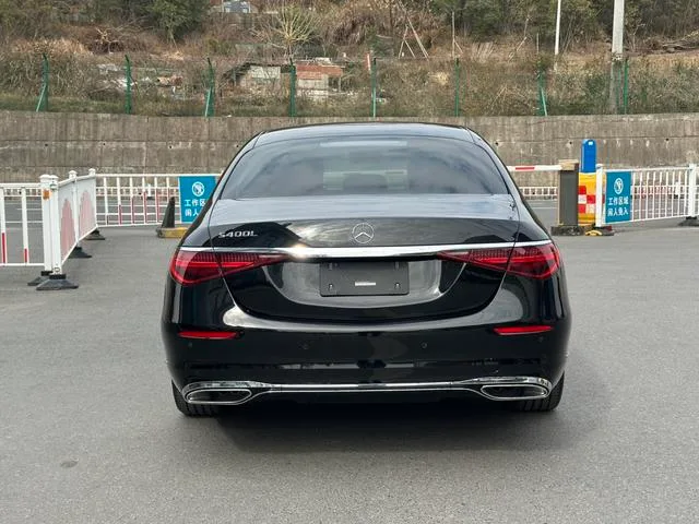 Mercedes-Benz S-Class 2022 S 400 L Tipo de negocio interior foto 17