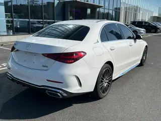 Mercedes-Benz C-Class 2023 C 200 L Sports version interior photo 14 Mercedes-Benz C-Class 2023 C 200 L Sports version interior photo 14