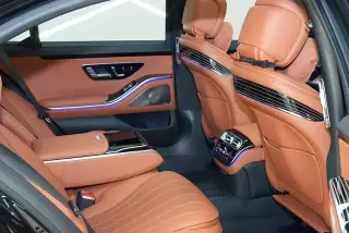 Mercedes-Benz S-Class 2023 S 450 L 4MATIC interior photo 16 Mercedes-Benz S-Class 2023 S 450 L 4MATIC interior photo 16