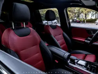 Mercedes-Benz GLB AMG 2021 AMG GLB 35 4MATIC intérieur photo 9