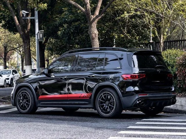 Mercedes-Benz GLB AMG 2021 AMG GLB 35 4MATIC intérieur photo 12