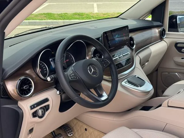 Mercedes-Benz V-Class 2022 V 260 L Edición de lujo de batalla larga exterior foto 6 Mercedes-Benz V-Class 2022 V 260 L Edición de lujo de batalla larga exterior foto 6