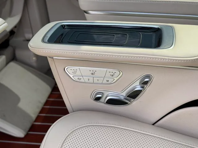 Mercedes-Benz V-Class 2022 V 260 L Edición de lujo de batalla larga interior foto 14 Mercedes-Benz V-Class 2022 V 260 L Edición de lujo de batalla larga interior foto 14