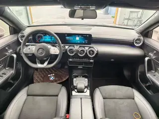 Mercedes-Benz A-Class 2023 A 200 L Sport Sedan Fashion Edition interior photo 6 Mercedes-Benz A-Class 2023 A 200 L Sport Sedan Fashion Edition interior photo 6