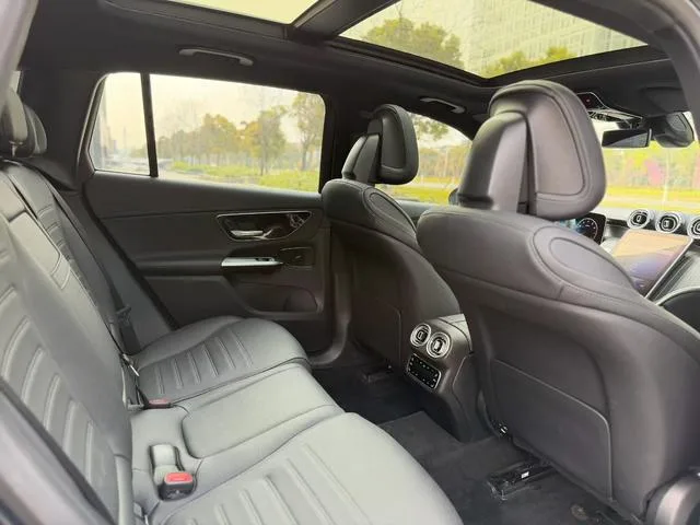 Mercedes-Benz GLC 2024 GLC 260 L 4MATIC De lujo 5 Asiento exterior foto 6