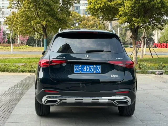 Mercedes-Benz GLC 2024 GLC 260 L 4MATIC De lujo 5 Asiento interior foto 9