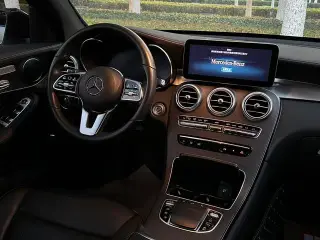Mercedes-Benz GLC Coupe 2023 GLC 300 4MATIC coupe SUV interior photo 8