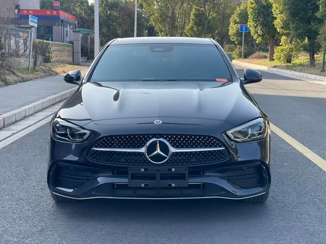 Mercedes-Benz C-Class 2022 Reforma C 260 L Versión deportiva exterior foto 2 Mercedes-Benz C-Class 2022 Reforma C 260 L Versión deportiva exterior foto 2