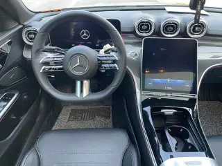 Mercedes-Benz C-Class 2022 Reforma C 260 L Versión deportiva interior foto 11 Mercedes-Benz C-Class 2022 Reforma C 260 L Versión deportiva interior foto 11
