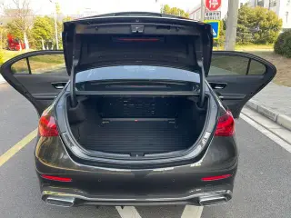 Mercedes-Benz C-Class 2022 Reforma C 260 L Versión deportiva interior foto 13 Mercedes-Benz C-Class 2022 Reforma C 260 L Versión deportiva interior foto 13