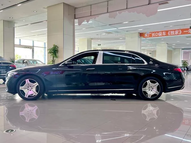 Mercedes-Benz Mercedes-Maybach S-Class 2021 S 480 4MATIC exterior foto 3