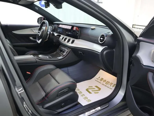 Mercedes-Benz Mercedes-AMG E-Class 2022 AMG E 53 4MATIC interior photo 18 Mercedes-Benz Mercedes-AMG E-Class 2022 AMG E 53 4MATIC interior photo 18