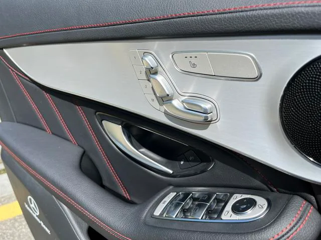Mercedes-Benz GLC AMG 2022 AMG GLC 43 4MATIC interior photo 11 Mercedes-Benz GLC AMG 2022 AMG GLC 43 4MATIC interior photo 11