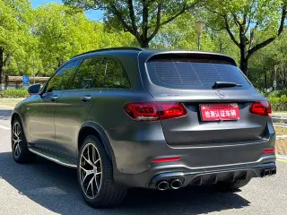 Mercedes-Benz GLC AMG 2022 AMG GLC 43 4MATIC interior photo 20 Mercedes-Benz GLC AMG 2022 AMG GLC 43 4MATIC interior photo 20