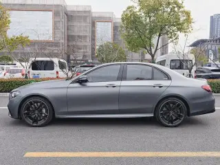 Mercedes-Benz Mercedes-AMG E-Class 2022 AMG E 53 4MATIC extérieur photo 3 Mercedes-Benz Mercedes-AMG E-Class 2022 AMG E 53 4MATIC extérieur photo 3