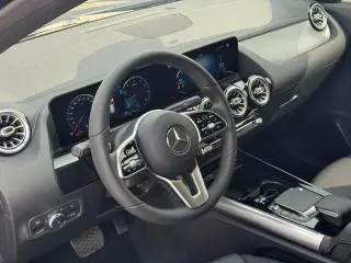 Mercedes-Benz GLA 2020 GLA 200 4MATIC extérieur photo 6 Mercedes-Benz GLA 2020 GLA 200 4MATIC extérieur photo 6