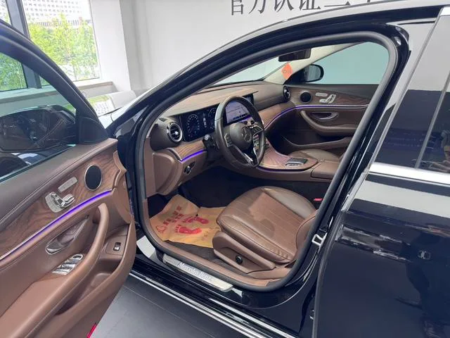 Mercedes-Benz E-Class 2023 E 300 L Fashionable Passenger car exterior photo 5