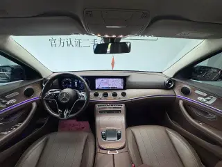 Mercedes-Benz E-Class 2023 E 300 L Fashionable Passenger car interior photo 11