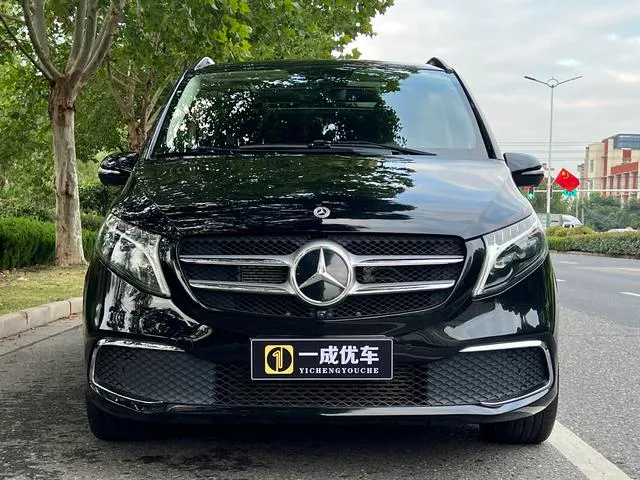 Mercedes-Benz V-Class 2022 V 260 L Long Wheelbase Premium Edition exterior photo 3 Mercedes-Benz V-Class 2022 V 260 L Long Wheelbase Premium Edition exterior photo 3