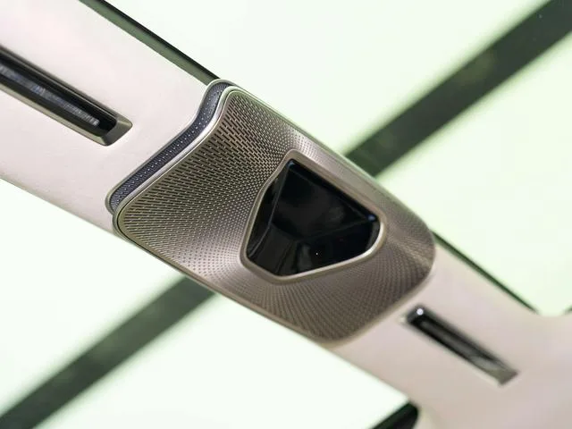 Mercedes-Benz Mercedes-Maybach S-Class 2022 S 680 4MATIC interior photo 14 Mercedes-Benz Mercedes-Maybach S-Class 2022 S 680 4MATIC interior photo 14