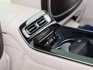 Mercedes-Benz Mercedes-Maybach S-Class 2022 S 680 4MATIC interior photo 15 Mercedes-Benz Mercedes-Maybach S-Class 2022 S 680 4MATIC interior photo 15