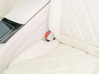 Mercedes-Benz Mercedes-Maybach S-Class 2022 S 680 4MATIC interior photo 17 Mercedes-Benz Mercedes-Maybach S-Class 2022 S 680 4MATIC interior photo 17