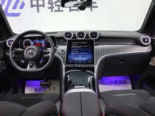 Mercedes-Benz GLC AMG 2024 AMG GLC 43 4MATIC interior foto 12