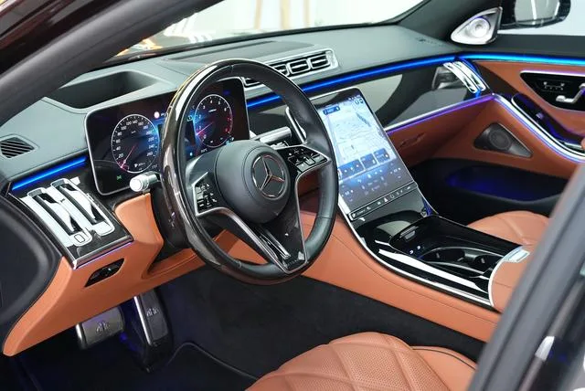 Mercedes-Benz Mercedes-Maybach S-Class 2023 S 480 4MATIC interior photo 11 Mercedes-Benz Mercedes-Maybach S-Class 2023 S 480 4MATIC interior photo 11