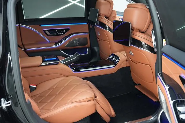 Mercedes-Benz Mercedes-Maybach S-Class 2023 S 480 4MATIC interior photo 18 Mercedes-Benz Mercedes-Maybach S-Class 2023 S 480 4MATIC interior photo 18