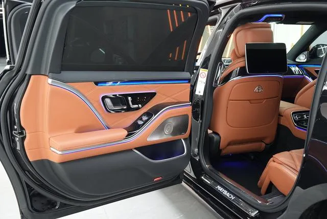 Mercedes-Benz Mercedes-Maybach S-Class 2023 S 480 4MATIC interior photo 19 Mercedes-Benz Mercedes-Maybach S-Class 2023 S 480 4MATIC interior photo 19