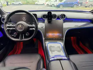 Mercedes-Benz C-Class 2022 C 260 L Versión deportiva interior foto 11 Mercedes-Benz C-Class 2022 C 260 L Versión deportiva interior foto 11