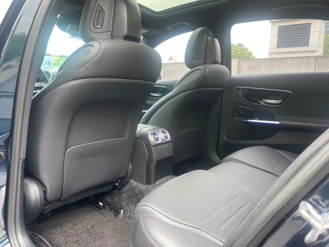 Mercedes-Benz C-Class 2022 C 260 L interior photo 8 Mercedes-Benz C-Class 2022 C 260 L interior photo 8