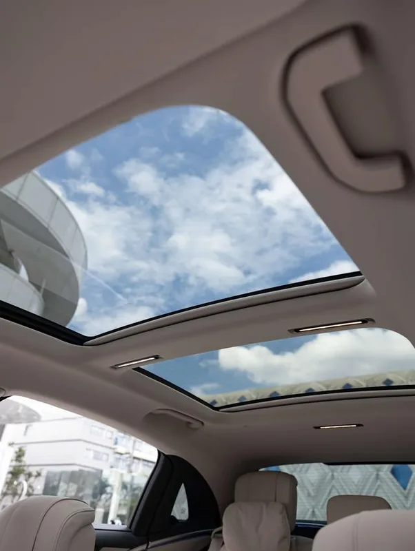 Mercedes-Benz Mercedes-Maybach S-Class 2024 S 480 4MATIC intérieur photo 17 Mercedes-Benz Mercedes-Maybach S-Class 2024 S 480 4MATIC intérieur photo 17