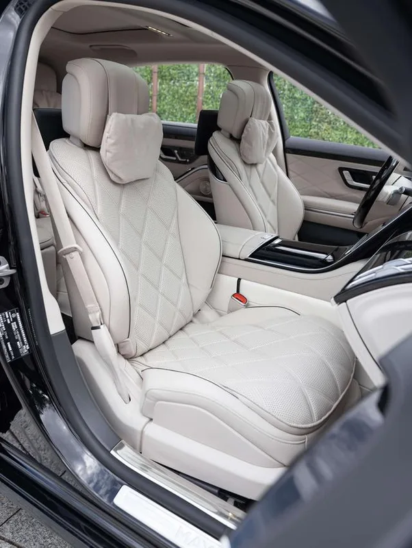 Mercedes-Benz Mercedes-Maybach S-Class 2024 S 480 4MATIC intérieur photo 18 Mercedes-Benz Mercedes-Maybach S-Class 2024 S 480 4MATIC intérieur photo 18