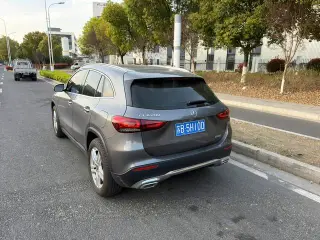 Mercedes-Benz GLA 2023 GLA 200 exterior photo 5 Mercedes-Benz GLA 2023 GLA 200 exterior photo 5