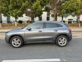 Mercedes-Benz GLA 2023 GLA 200 exterior photo 8 Mercedes-Benz GLA 2023 GLA 200 exterior photo 8