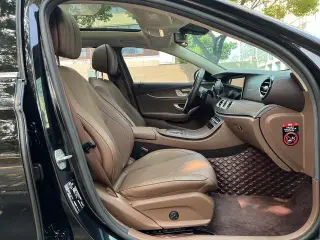 Mercedes-Benz E-Class 2023 E 300 L Luxury type Passenger car interior photo 12