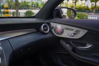 Mercedes-Benz C-Class AMG 2021 AMG C 63 Coupe interior photo 11 Mercedes-Benz C-Class AMG 2021 AMG C 63 Coupe interior photo 11