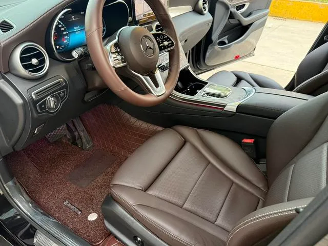 Mercedes-Benz GLC 2022 GLC 300 L 4MATIC Dynamic Zhenzang Edition interior photo 12 Mercedes-Benz GLC 2022 GLC 300 L 4MATIC Dynamic Zhenzang Edition interior photo 12