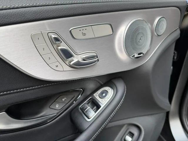 Mercedes-Benz C-Class AMG 2021 AMG C 63 Coupe interior photo 12 Mercedes-Benz C-Class AMG 2021 AMG C 63 Coupe interior photo 12