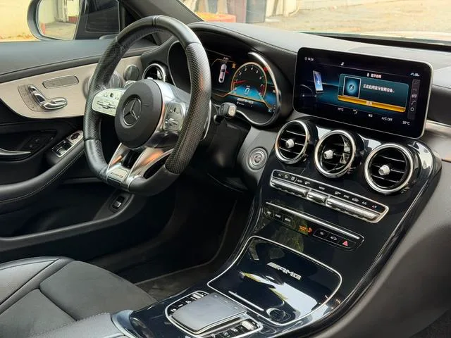 Mercedes-Benz C-Class AMG 2021 AMG C 63 Coupe interior photo 15 Mercedes-Benz C-Class AMG 2021 AMG C 63 Coupe interior photo 15
