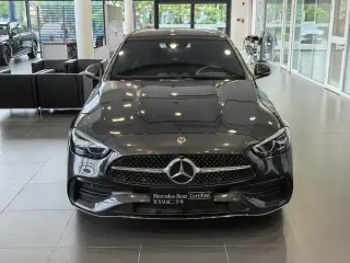 Mercedes-Benz C-Class 2022 C 260 L Version sportive extérieur photo 2 Mercedes-Benz C-Class 2022 C 260 L Version sportive extérieur photo 2